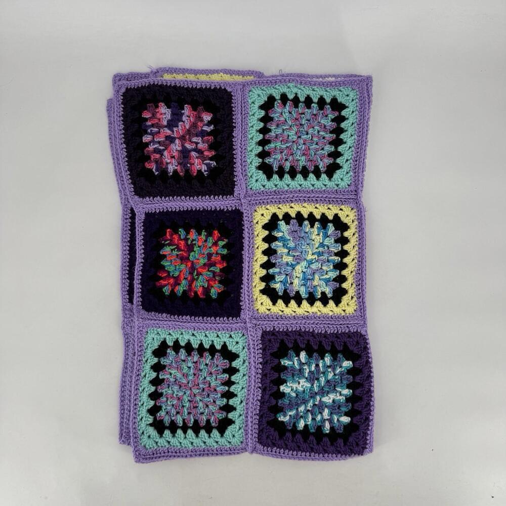 Vintage granny square purple blanket quilt throw 70s 80s 90s cottage 51x64